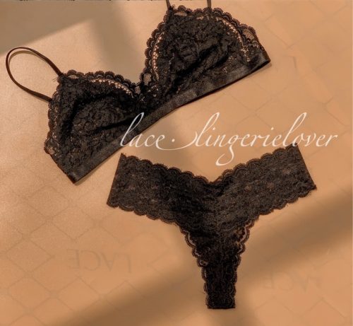 Underwear Set_LA194.23_LACE Brand_เซ็ตชุดชั้นใน : เสื้อบุนวม + กางเกงชั้นใน