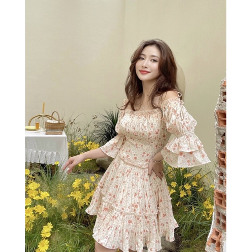 Camila Floral Pattern Mini Dress_RE201.18_RedBean Brand_ชุดเดรสปาดไหล่ลายดอกไม้ Camila