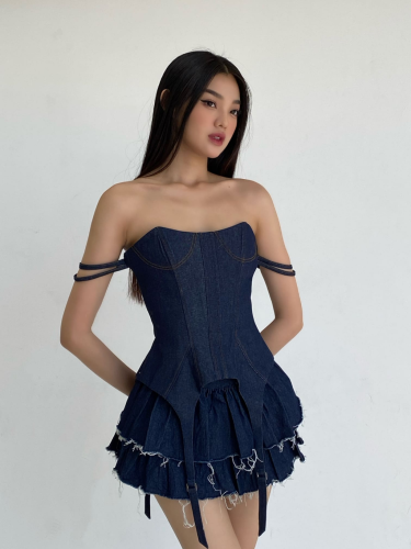 Cherry Denim Set_Bustier Corset Top+Pleated Skirt _B23041306_L Seoul Brand_ชุดเชอรี่เดนิมเสื้อรัดตัว + กระโปรงยีนส์จับจีบน่าดึงดูด