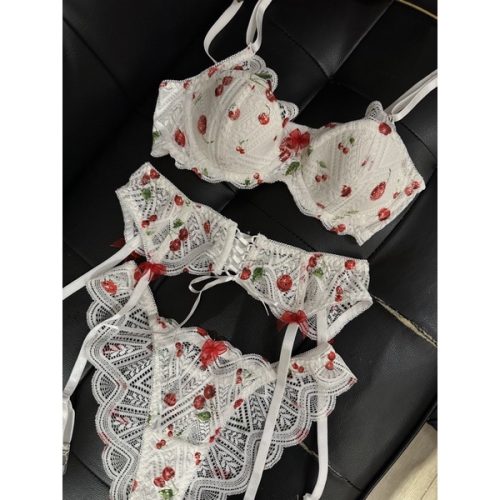 Cherry Underwear Set_LA194.43_LACE Brand_ชุดชั้นในลายเชอร์รี่ดีไซน์พิเศษ