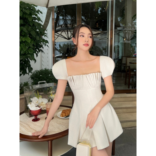 Colin Brand-Corset Dress_Pleated chest Puff Sleeve Wonmen’slinen short Dress_C02 ชุดเดรสสั้นสำหรับผู้หญิงผ้าลินินแขนพองและหน้าอกจับจีบ