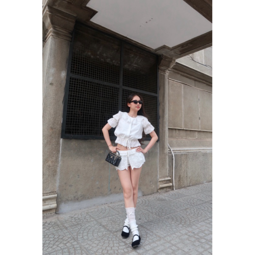 Chu Set_Blouse+Shorts_BV.58.6_B’vilys Brand_ชุดทำจากผ้าปักคุณภาพดี บุหนา 2 ชั้น