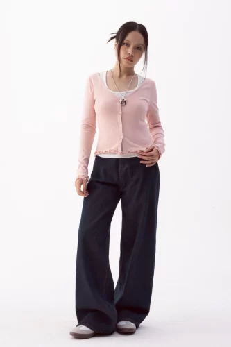 Blouse_ Pink V-neck Lettuce Hem Long Sleeve Top_LI53.19_LIBÉ Brand