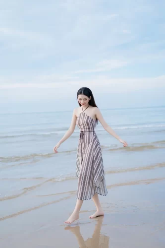 Haler Midi Dress_DA7.26_Darling Diva Brand_ ชุดเดรส Midi คอบาน