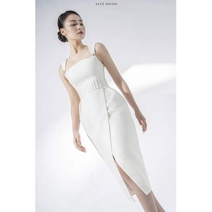 LaRose Sheath Dress_KA26.8_KATIE NGUYEN Brand_เดรสลาโรสติดกระดุมหิน