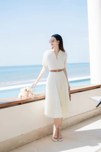 Dainty Midi Dress_DA7.22_Darling Diva Brand_ ชุดเดรสมิดิบานแขนสั้นคอวี