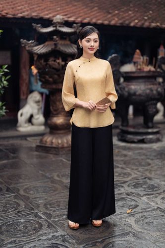 Blouse Top_ Gem with Half-sleeved robe LA8.15_Lamia Design Brand_ชุดสูทฝรั่งเศสแขนยาวลายหยก