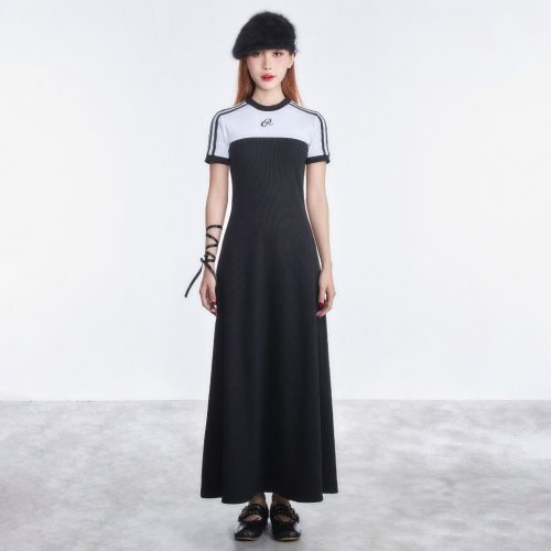 Crew Neck Short sleeve Dress Linen Long Dress_CA.46.4_Cara Club Brand_CARA Loona ชุดเดรสยางยืดยาว คอกลม แขนสั้น แถบขาว-ดำ