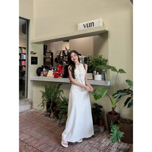 EMRI Tie Rope Maxi Dress_GO196.6_Goutdejun_ชุดเดรสผู้หญิง ดีไซน์ด้วยเข็มขัดตัวยาว ประดับด้วยเข็มขัด EMRI