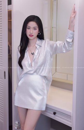 Iridescent Silver Silk Shirt_MA47.8_Masara Brand_เสื้อไหมเงิน