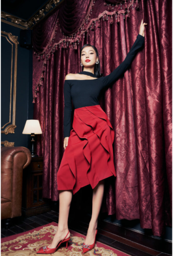 Ruffle Midi Skirt_VV23129_VELLA FASHION Brand_กระโปรงสั้นเอวสูงเซ็กซี่