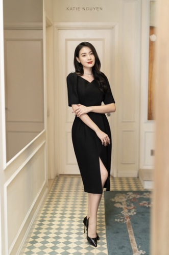 Hebe Side Slit Sheath Dress_KA26.9_KATIE NGUYEN Brand_เดรสฮีบี้ผ่าหน้า