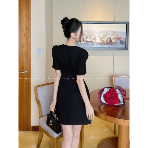 Black Beaded Mini Dress_JO32.2_JOLI Brand_ชุดเดรสดีไซน์ระดับไฮเอนด์พร้อมลูกปัดยางสีดำ