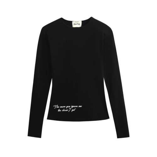 ASPEN Elastic Long Sleeve Top_TH193.20_Thestan Brand_เสื้อเชิ้ตแขนยาวผ้ายืดพิมพ์ลายตัวอักษร ASPEN