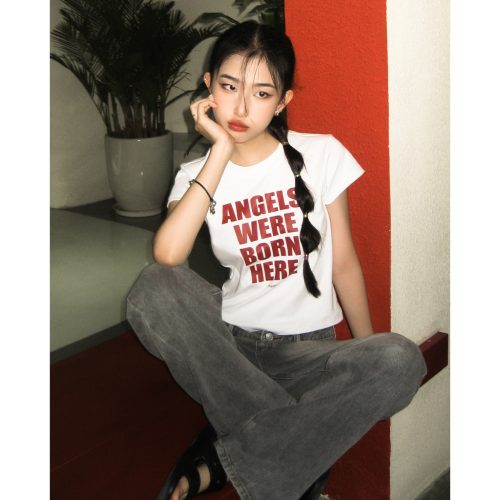 Women’s Baby Tee Slogan AWBH Croptop_PR44.10_Pradies Brand_เสื้อยืดผู้หญิง Baby Tee Slogan AWBH