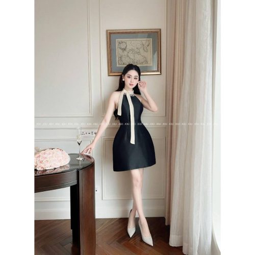 Halter Neck Aline Mini Dress With Bow_JO32.18_JOLI Brand_เดรสสีดำผูกโบว์หรูหรา