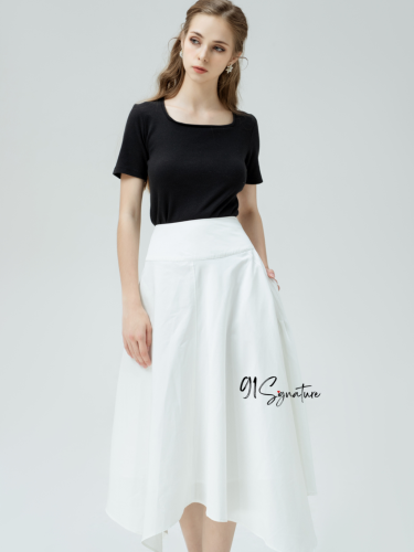 LALA Pleated Maxi Skirt_SI19.6_91 Signature Brand_กระโปรงสีขาวเซที่หรูหรา | LALA SKIRT