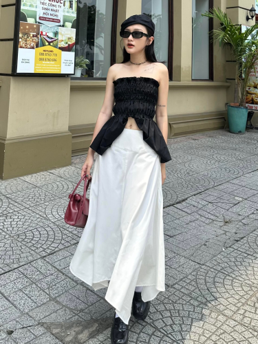 LALA Pleated Maxi Skirt_SI19.6_91 Signature Brand_กระโปรงสีขาวเซที่หรูหรา | LALA SKIRT