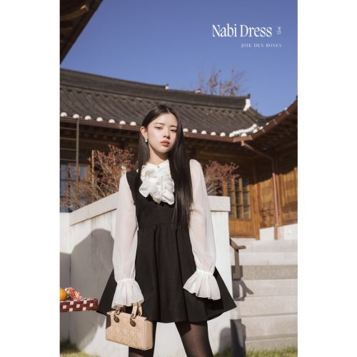 Nabi Black Mini Dress_JO24.10_JOIE DES ROSES Brand_ – ชุดนาบีผ้าทวีตสีดำ