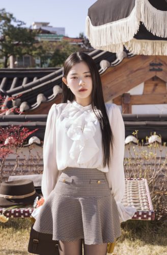 Yeri Ruffle Silk Shirt_ JO24.17_JOIE DES ROSES Brand_เสื้อไหมเยริ