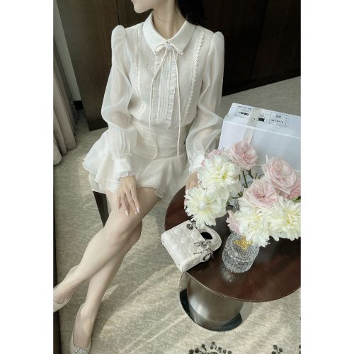 Bloom Ruffle Silk Shirt_JO24.12_JOIE DES ROSES Brand_เสื้อเชิ้ตผ้าไหมมีระบาย Bloom