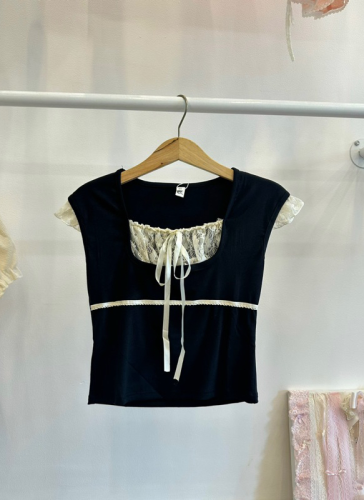 Coquette Sleeveless Blouse_19 61.9_1988 Brand_เสื้อยืด coquette