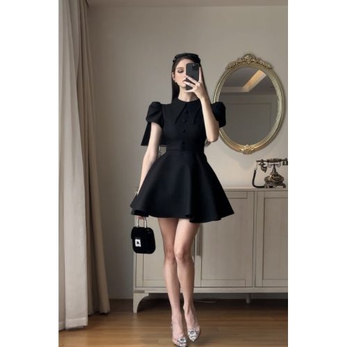 Poxie House Dress_BY57.3_Bynoir Studio Brand_ชุดเดรสคอปกแหลม Poxie