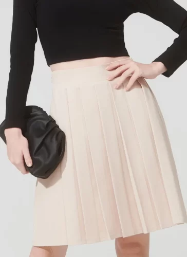 Sara Pleated Skirt_MI100.20_Miki Classic Brand_เดรสอัดพลีทตัวยาวซาร่าครีม