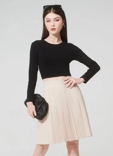 Sara Pleated Skirt_MI100.20_Miki Classic Brand_เดรสอัดพลีทตัวยาวซาร่าครีม