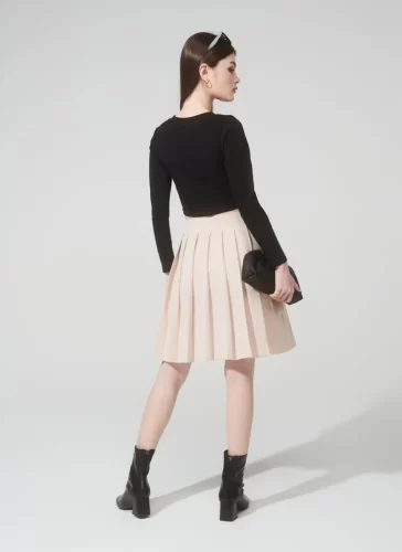 Sara Pleated Skirt_MI100.20_Miki Classic Brand_เดรสอัดพลีทตัวยาวซาร่าครีม