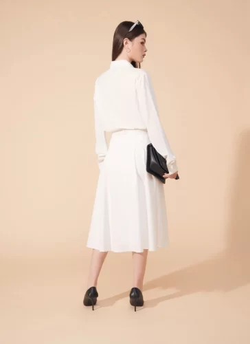 Venny White Midi Skirt_MI100.9_Miki Classic Brand_ชุดเดรสยาวเอว Venny Ben สีขาว