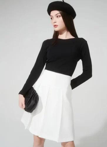 Naris White Pleated Skirt_MI100.18_Miki Classic Brand_นริศเดรสยาวจับจีบสีขาว