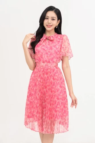 Floral Pattern Pleated Midi Dress_IV115.2_IVY MODA Brand_เดรสพลีทลายดอกไม้