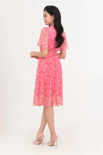 Floral Pattern Pleated Midi Dress_IV115.2_IVY MODA Brand_เดรสพลีทลายดอกไม้