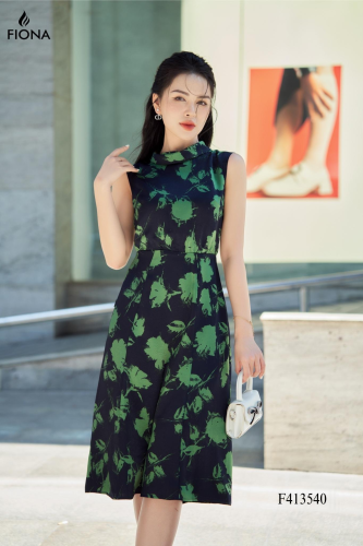 Sleeveless Flared Midi Dress_FI88.20_FIONA Brand_ชุดเดรสมีดีไซน์บานและคอจับจีบ