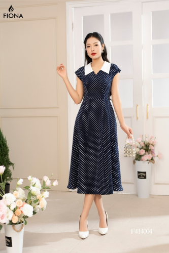 Polka Dots Flared Midi Dress_FI88.14_FIONA Brand_เดรสบานลายจุด คอปกสีขาว เข็มขัดถอดได้