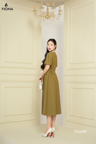 Puff Sleeve Flared Midi Dress_FI88.12_FIONA Brand_เดรสทรงตรง ผูกโบว์ที่เอวทั้งสองข้าง แขนพอง