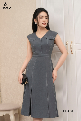 V Neck Flared Midi Dress_FI88.8_FIONA Brand_เดรสทรงหางปลาทรงบาน คอวี แขนบาน และงานเย็บ