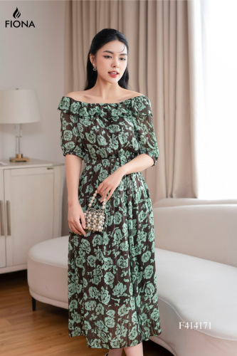 Foral Pattern Flared Midi Dress_FI88.4_FIONA Brand_ชุดเดรสลายดอกไม้ทรงบาน เอวยางยืด และกระโปรงทรงเข้ารูป