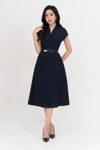 V Neck Flared Dress With Belt_IV115.7_IVY MODA Brand_สร้อยคอวีพร้อมเข็มขัดมีตำหนิ