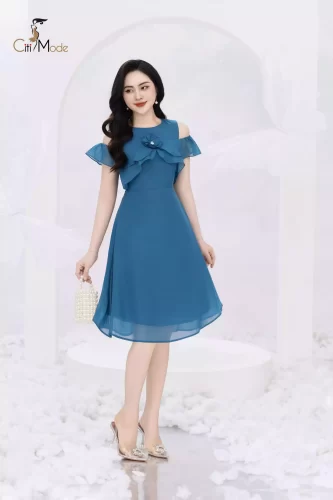 Blue Silk Flared A Line Dress Tie Flower_CI135.2_ Citi Mode Brand_ชุดเดรสผ้าไหมสีฟ้าประดับด้วยดอกไม้