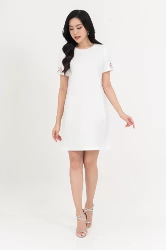 Aurora Straight Dress_IV115.8_IVY MODA Brand_AURORA DRESS – ชุดเดรสผ้าทอทรงตรง BURN OUT