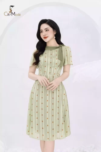 Red Polka Dots Silk Flared Green Midi Dress_CI135.12_ Citi Mode Brand_ชุดเดรสผ้าไหมสีน้ำเงินลายจุดสีแดง