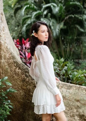 Mangset White Long Sleeve Ruffle Mini Dress_LO76.20_LOLA Brand_ชุดเดรสยาวแขนยาวสีขาว