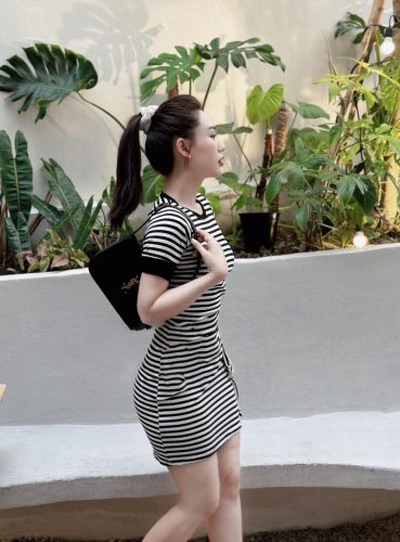 Striped Crew Neck Body Dress_CH6720_Charmie Brand_ ชุดเดรสเสื้อยืดลายทางหนา