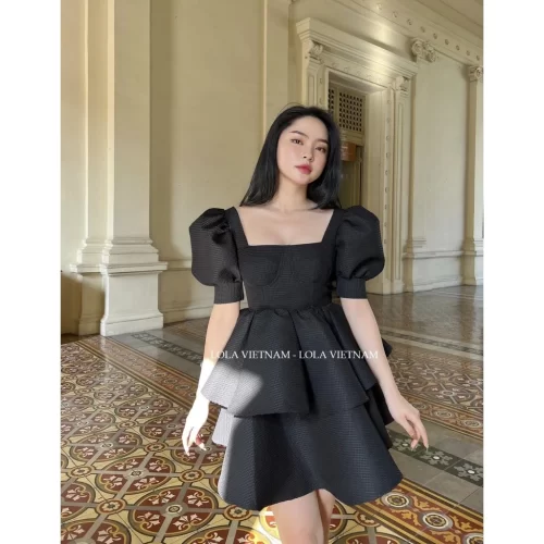 Puff Sleeve Square Neck Mini Dress_LO76.2_LOLA Brand_ชุดเจ้าหญิงฉัตรน่ารักและมีเสน่ห์ – หรูหราสำหรับออกนอกบ้านและงานปาร์ตี้