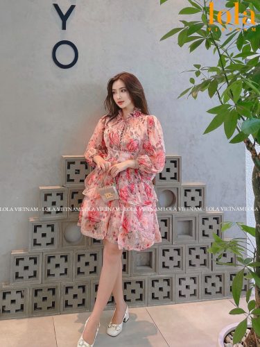 Puff Sleeve Ruffle Mini Dress_LO76.3_LOLA Brand_ชุดเดรสผู้หญิงแขนพัฟน่ารักสไตล์ Banh Beo