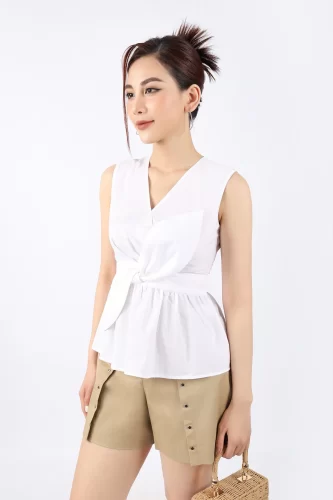 V Neck Peplum Top With Bow_FAS33549_PANTIO Brand_เสื้อเชิ้ต Peplum สไตล์สตรีทคอวีพร้อมโบว์ 3 มิติและปิดด้านหลัง