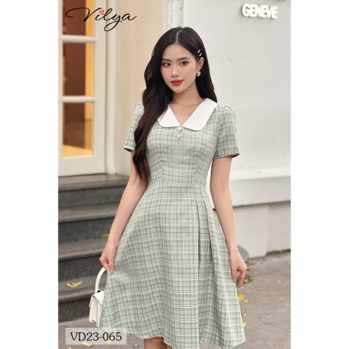 Green Striped White Neck Short A Line Dress With Button_VD23-065_Vilya Brand_ชุดเดรสทำงานลายตารางหมากรุกสีน้ำเงิน ปกและกระดุมสีขาว