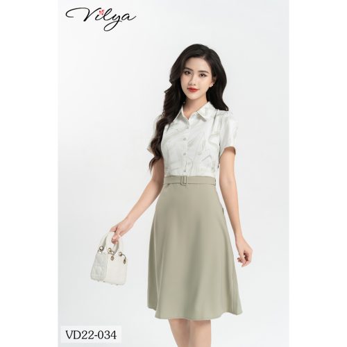 Flared Gored Midi Dress_VD22-034_Vilya Brand_ชุดเดรสทำงานบานพร้อมลวดลายสีน้ำเงินเยอรมันโบราณ